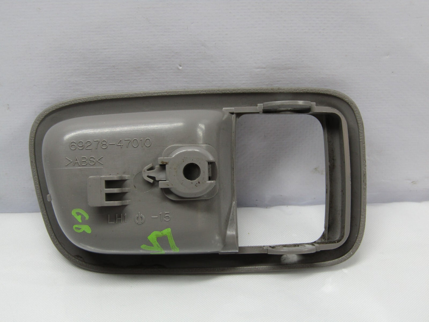 2001-2003 Toyota Prius Sedan Interior Door Handle Front Left Trim OEM