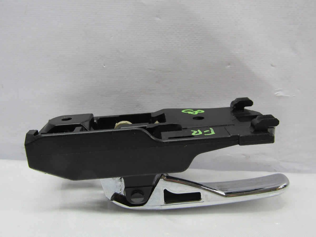 2000-2003 Lexus RX300 Front Right Interior Inner Door Handle OEM 79906