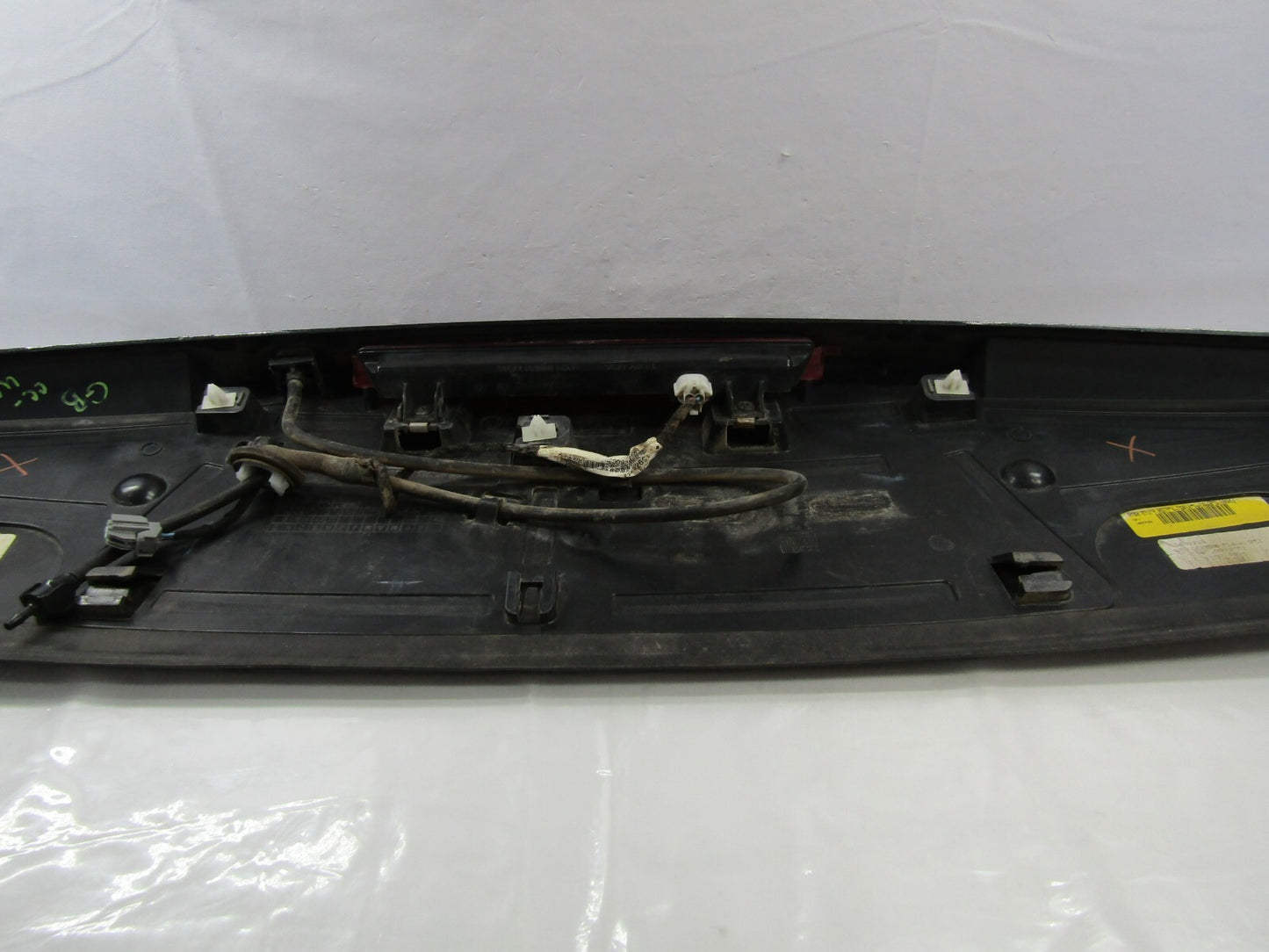 2009-2013 Chevrolet Traverse Rear Top Spoiler Wing Third Brake Light OEM