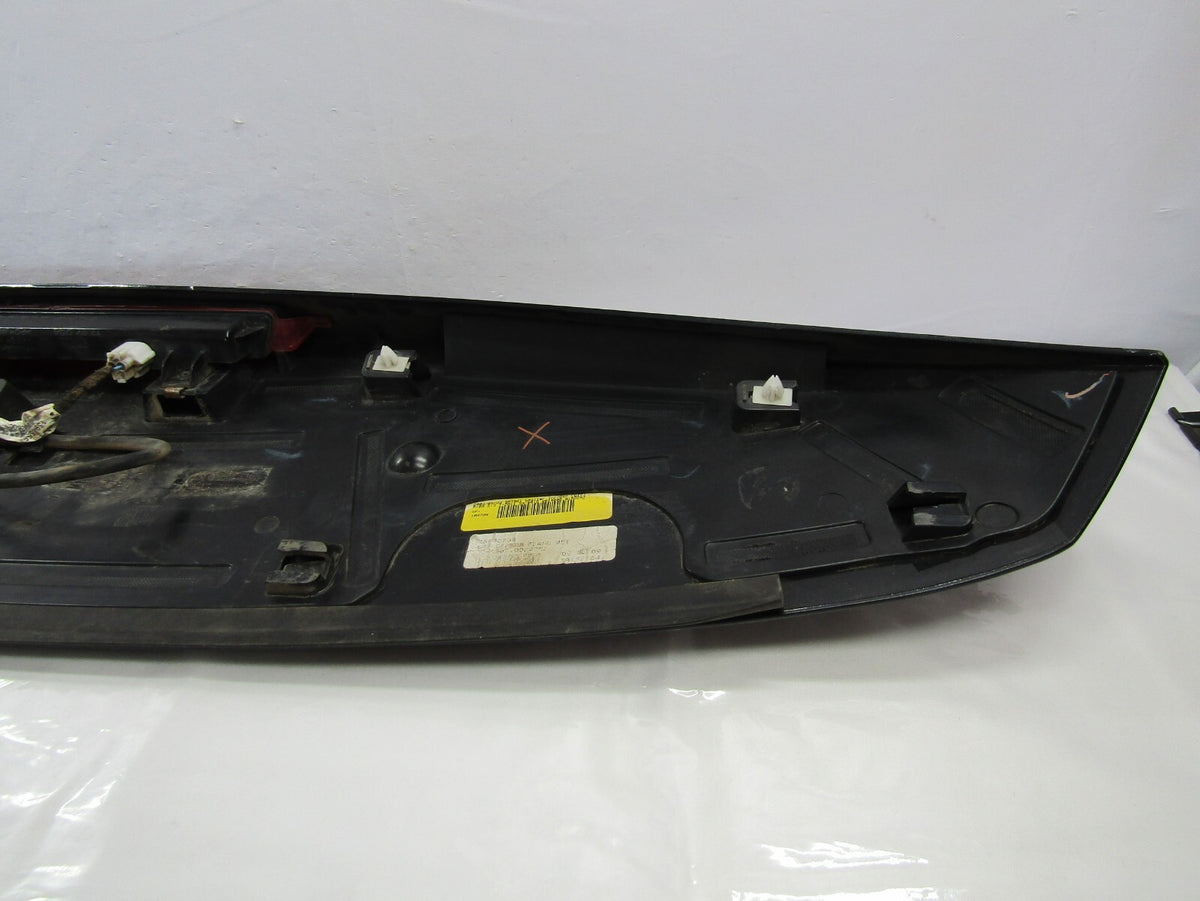 2009-2013 Chevrolet Traverse Rear Top Spoiler Wing Third Brake Light OEM