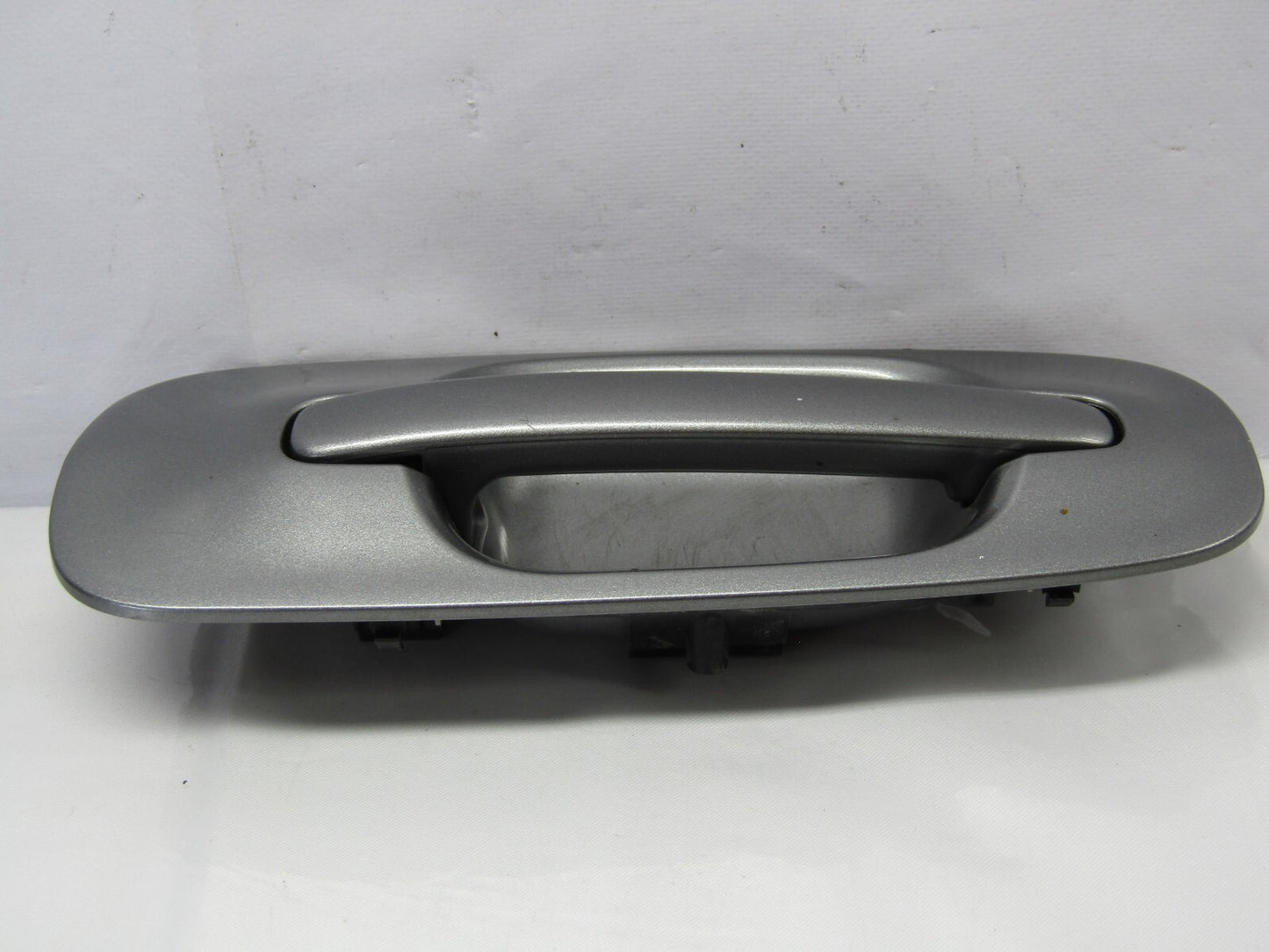 2002-2007 Subaru Impreza Front Right Exterior Door Handle Gray OEM