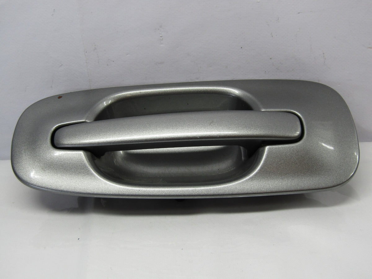 2002-2007 Subaru Impreza Rear Left Exterior Door Handle CC-45A OEM 61022FE030