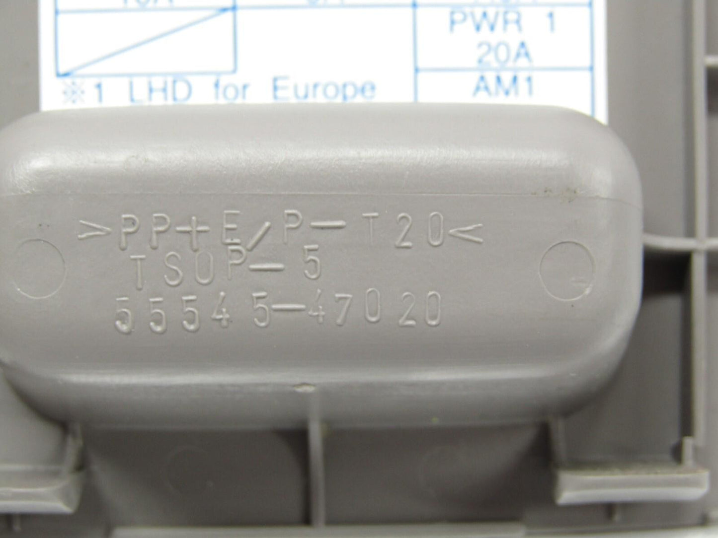 2001-2003 Toyota Prius Fuse Box Panel Relay Cover 55545-47020 Gray Lid OEM