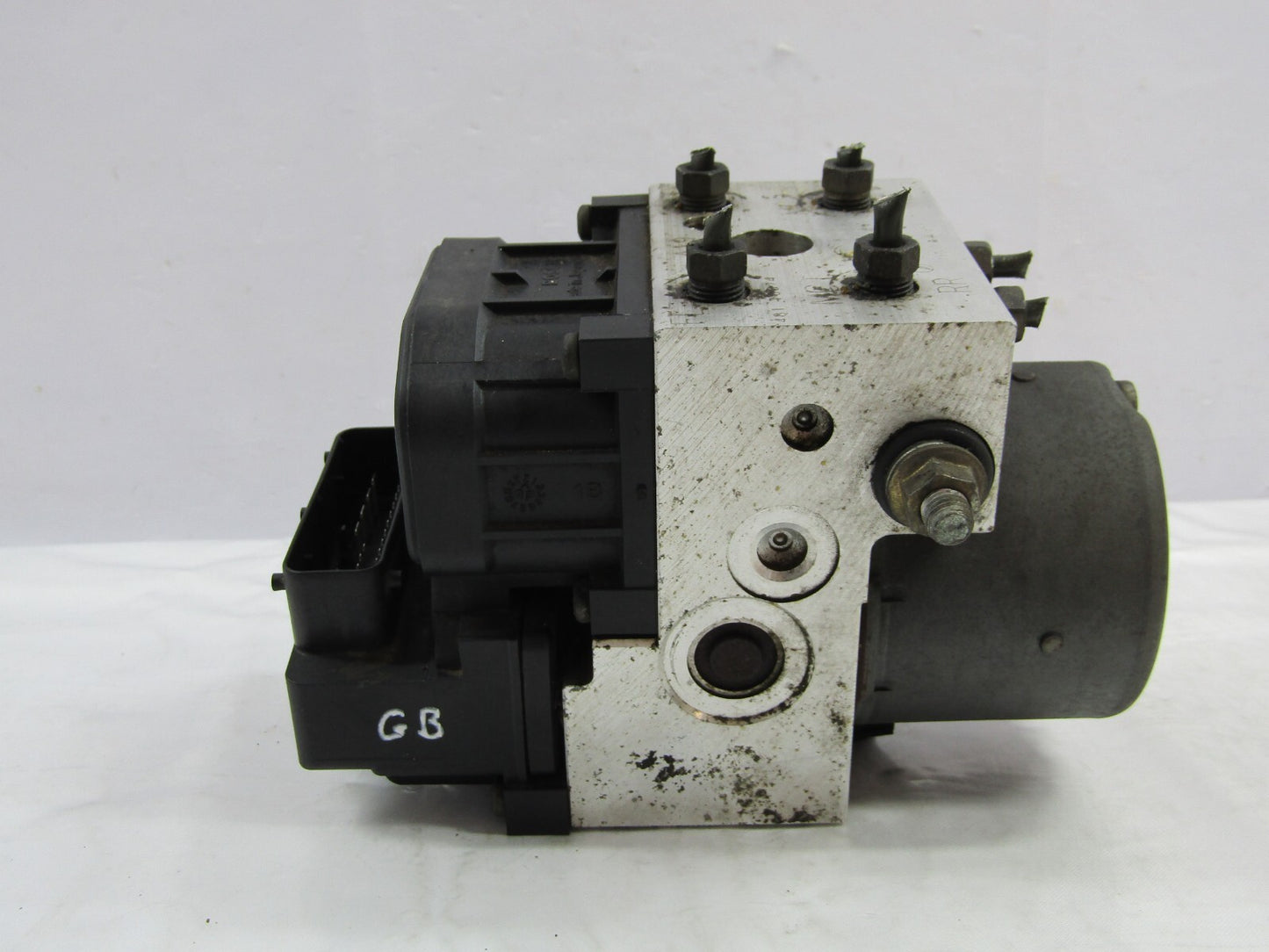 2004 Subaru Impreza Outback ABS Pump Anti-Lock Brake System 27534FE170 OEM