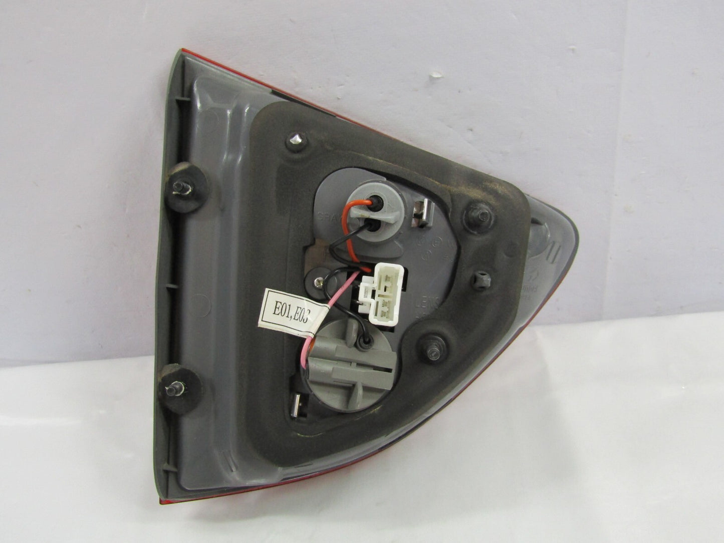 2007-2012 Hyundai Veracruz Right Inner Trunk Taillight Tail Light Brake Lamp OEM