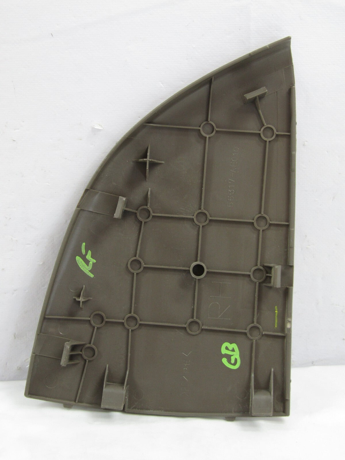 2004-2010 Toyota Sienna Right Dash Panel End Cap 55317-AE010 Trim Cover OEM