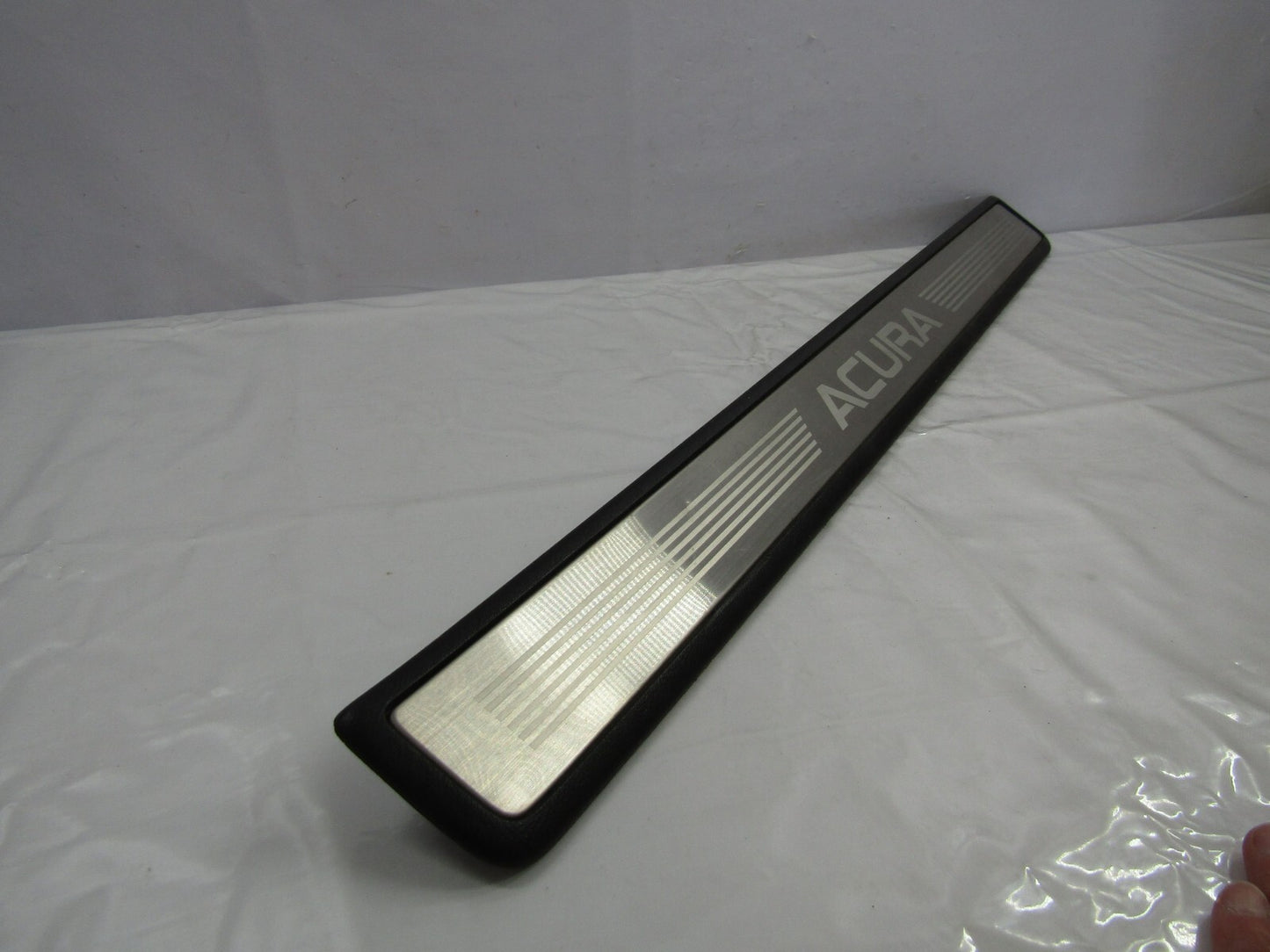 2010 Acura TSX Front Right RH Door Sill Scuff Plate 84202-TL2-A010-20 Cover OEM