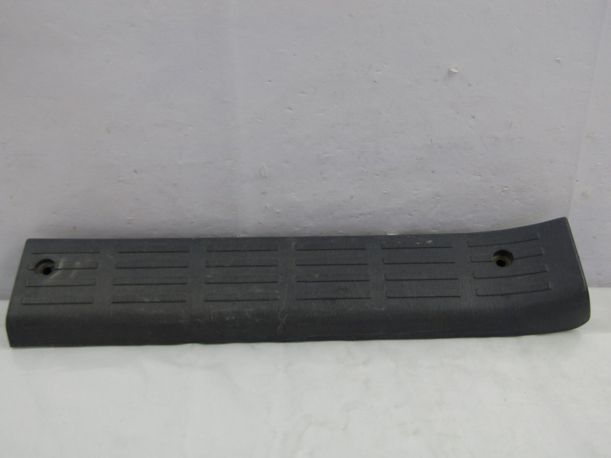 1996-2002 Toyota 4Runner Right Rear Door Sill Scuff Plate Trim OEM 67917-35010