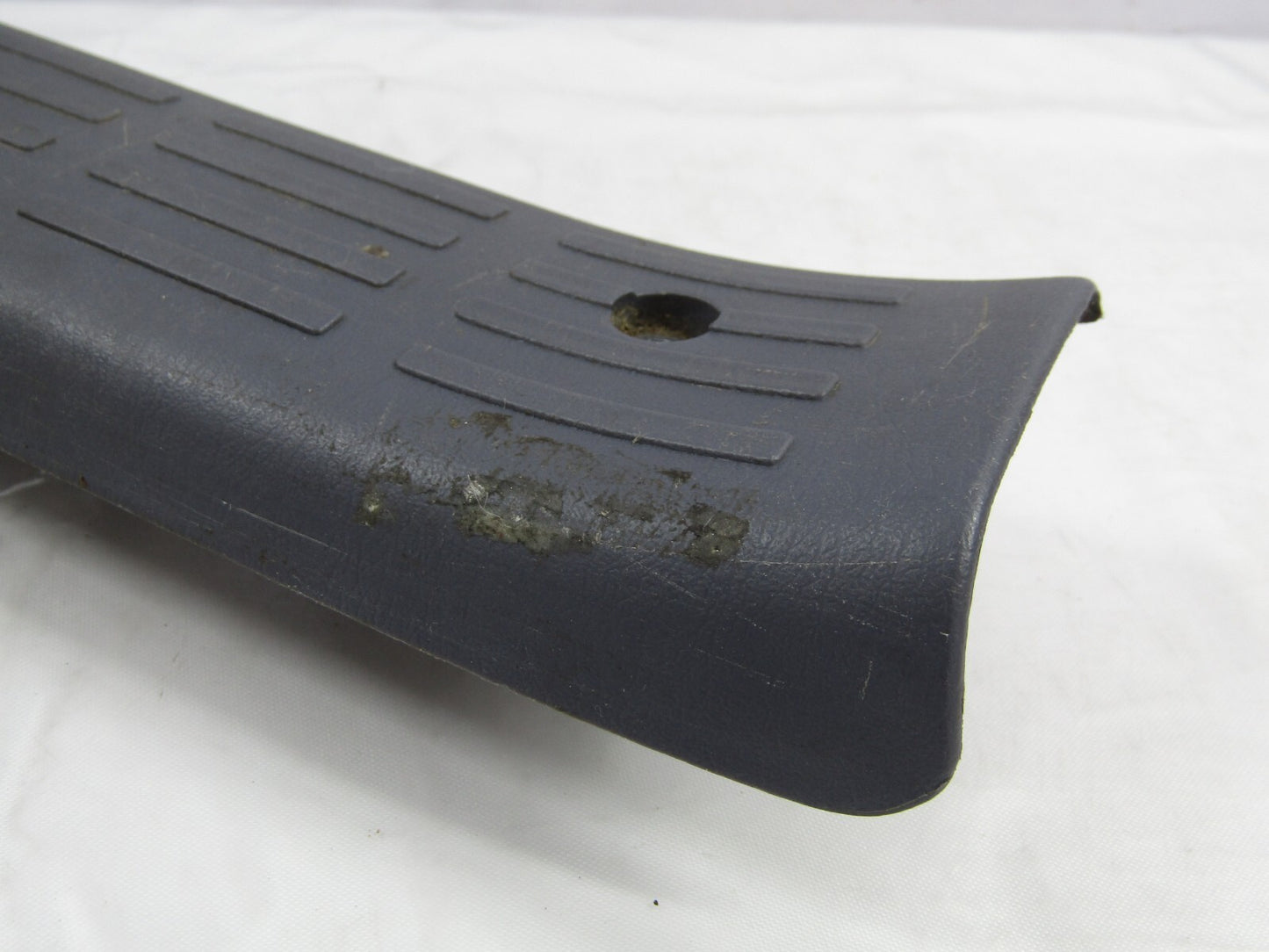 1996-2002 Toyota 4Runner Right Rear Door Sill Scuff Plate Trim OEM