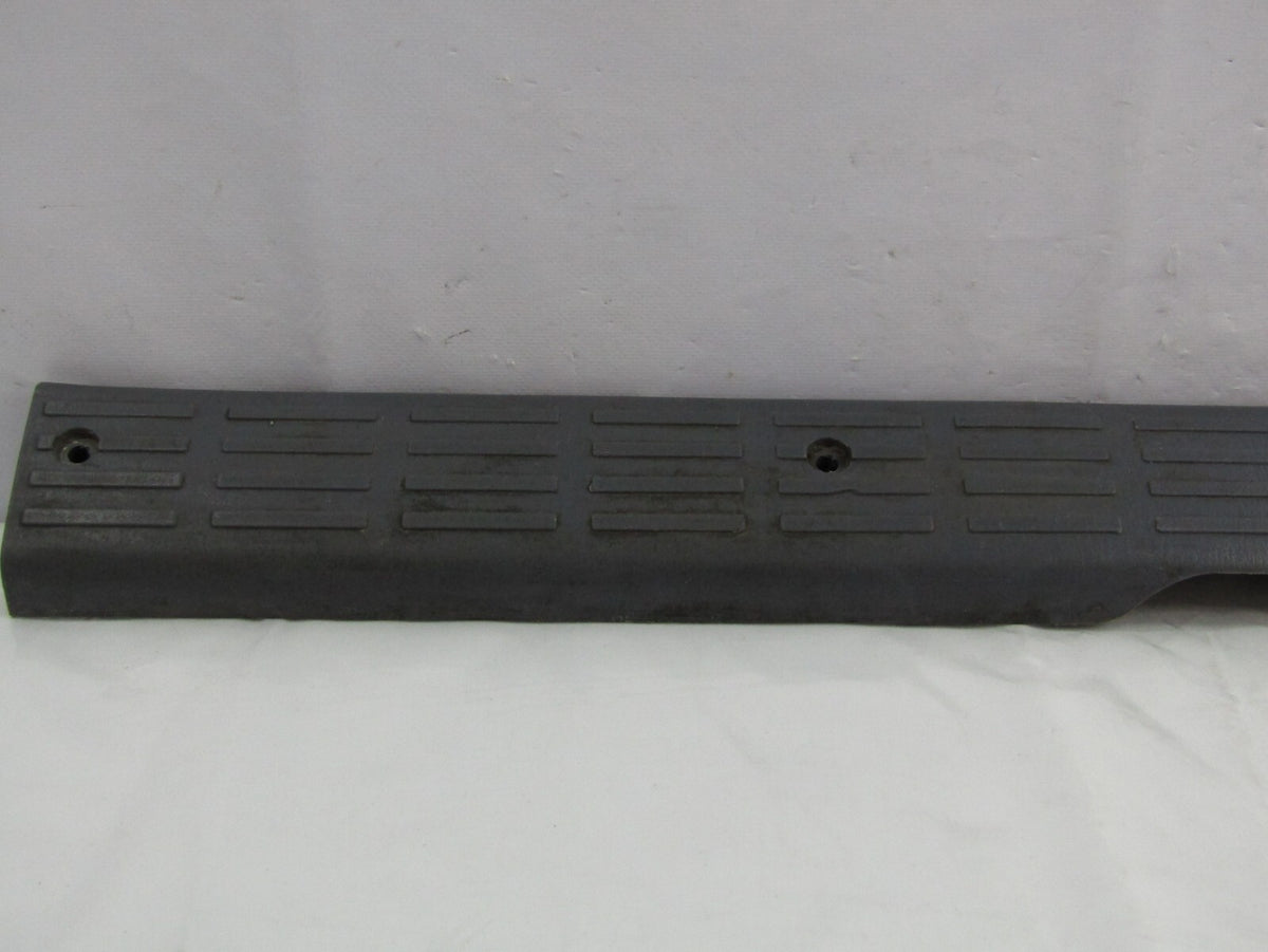 1996-2002 Toyota 4Runner Front Right Door Sill Scuff Plate Trim OEM 67913-35010