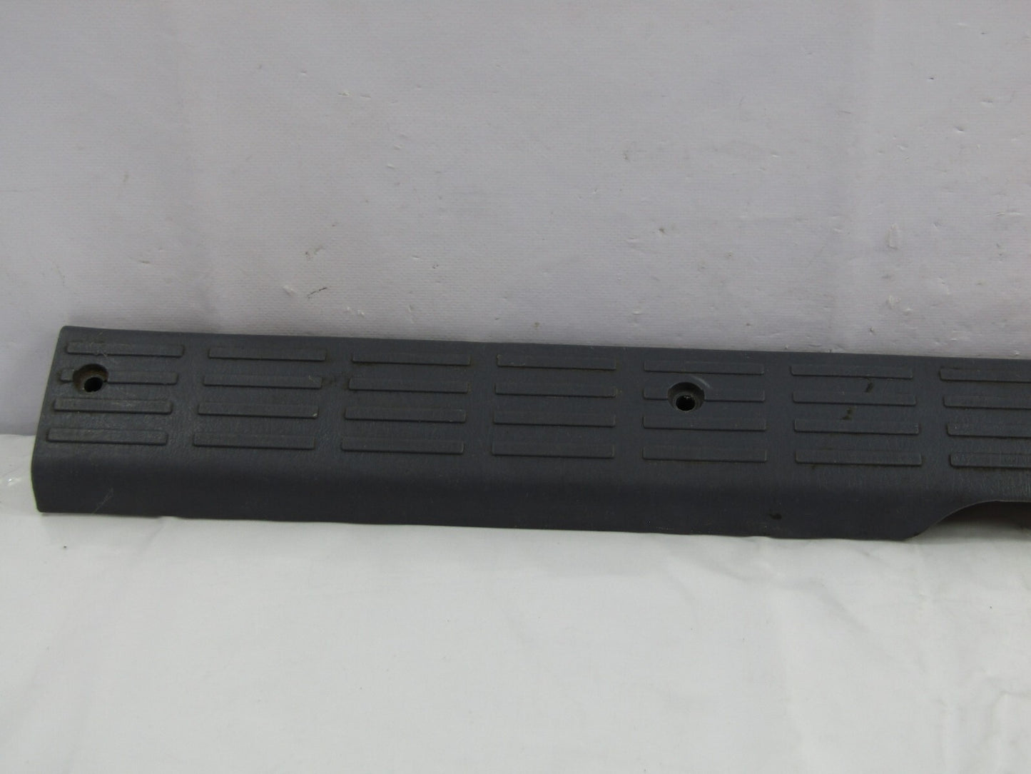 1996-2002 Toyota 4Runner Front Right Door Sill Scuff Plate Trim OEM