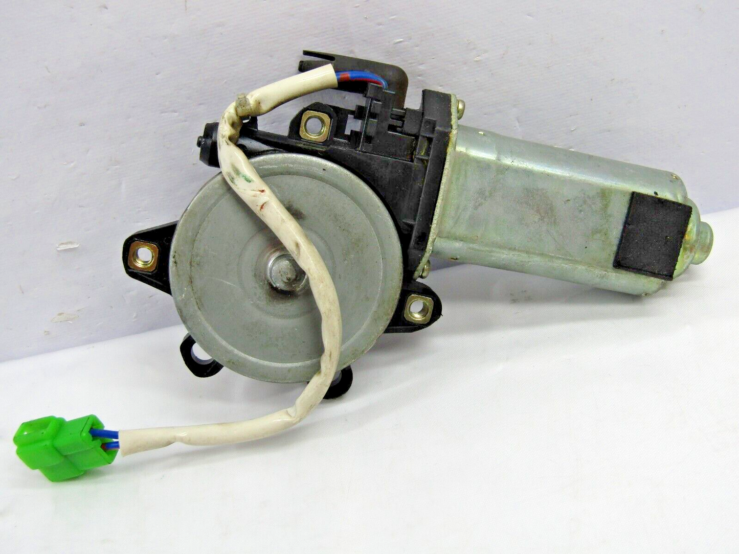 2000-2004 Subaru Legacy Outback Rear Right Power Door Window Motor OEM