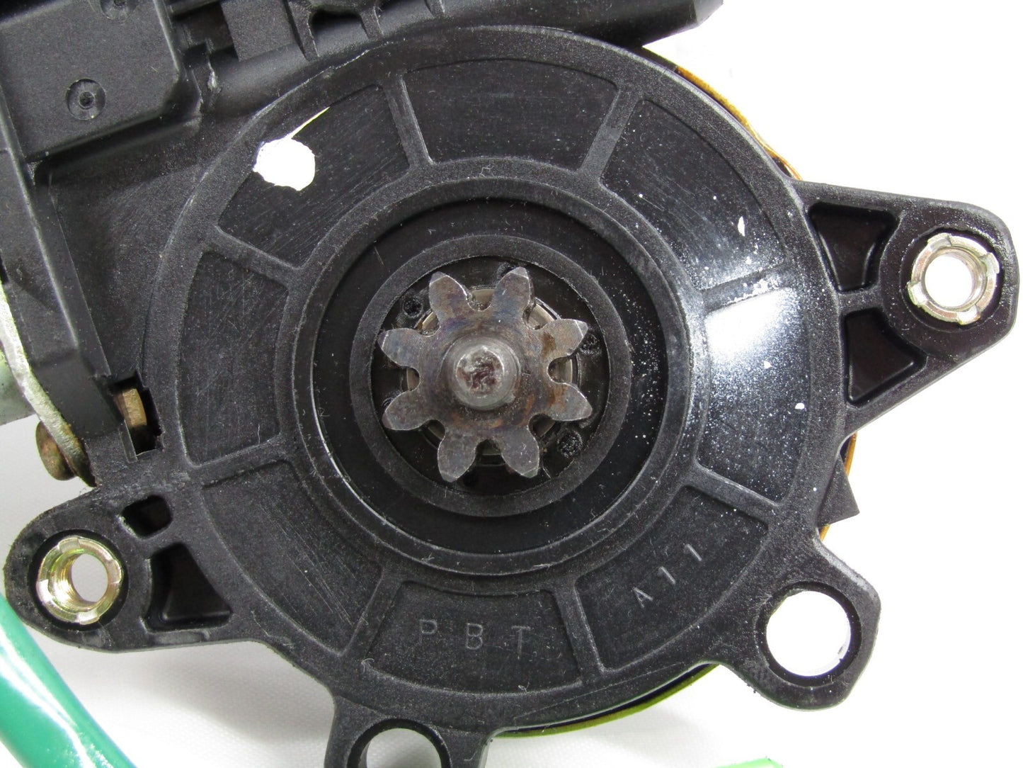 2000-2004 Subaru Legacy Outback Front Right Power Door Window Motor OEM