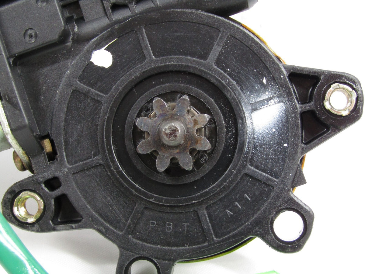 2000-2004 Subaru Legacy Front Right Door Window Motor OEM 62188AE00A