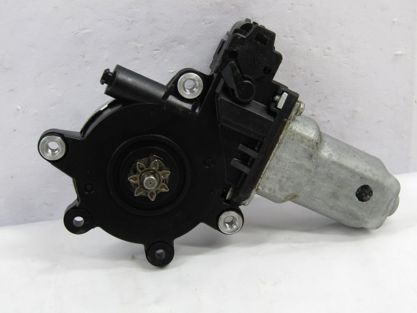 2005-2009 Subaru Outback Front Left Power Door Window Motor OEM