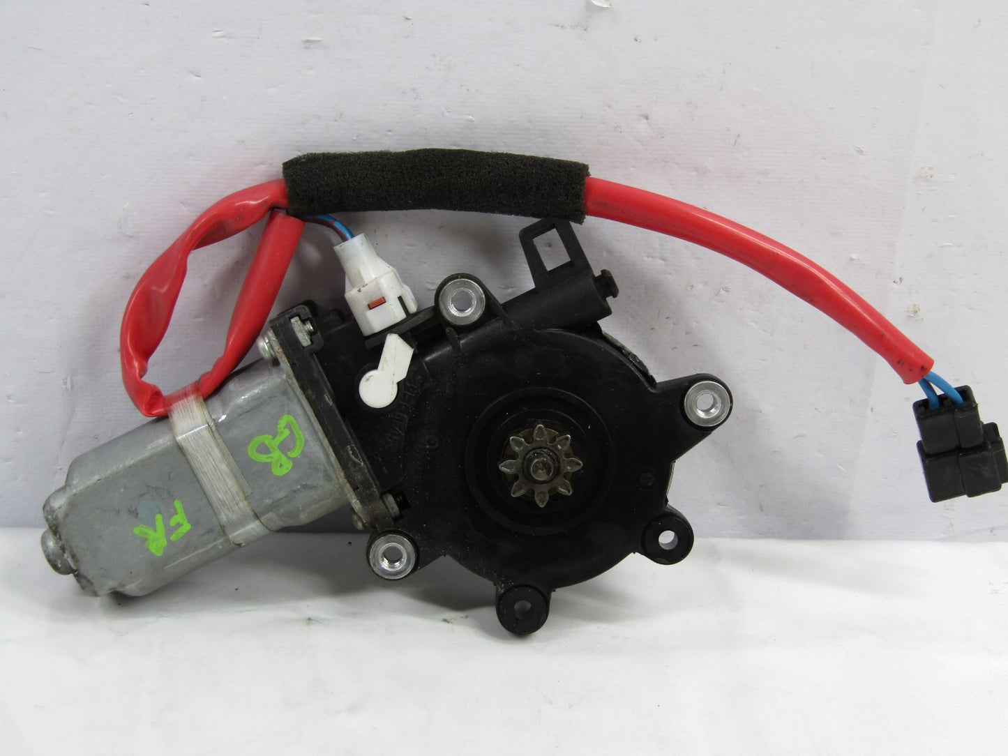 2002-2007 Subaru Impreza Front Right Power Window Motor Station Wagon