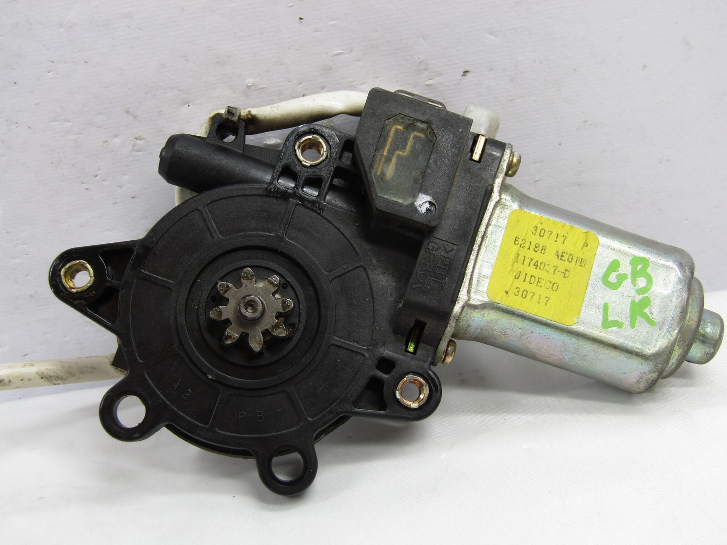 2000-2004 Subaru Legacy Outback Left Rear Power Door Window Motor OEM