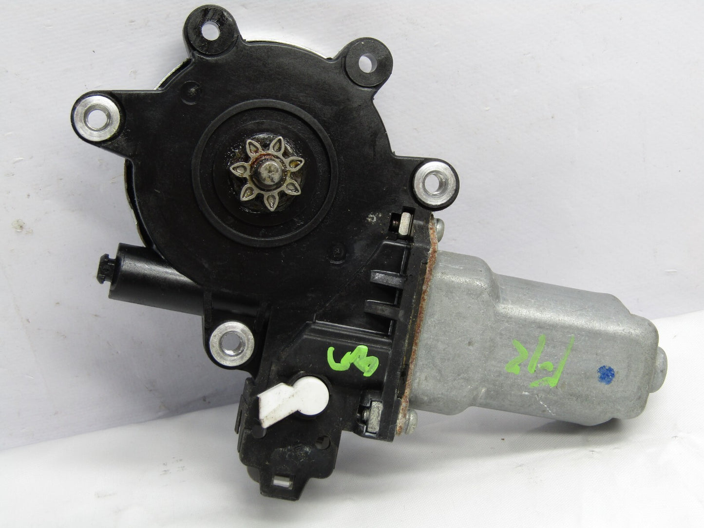 2005-2009 Subaru Legacy Outback Front Right Side Window Motor OEM
