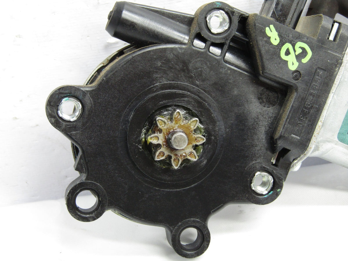 2004-2012 Chevrolet Colorado Right Front Power Window Motor OEM A5883-225