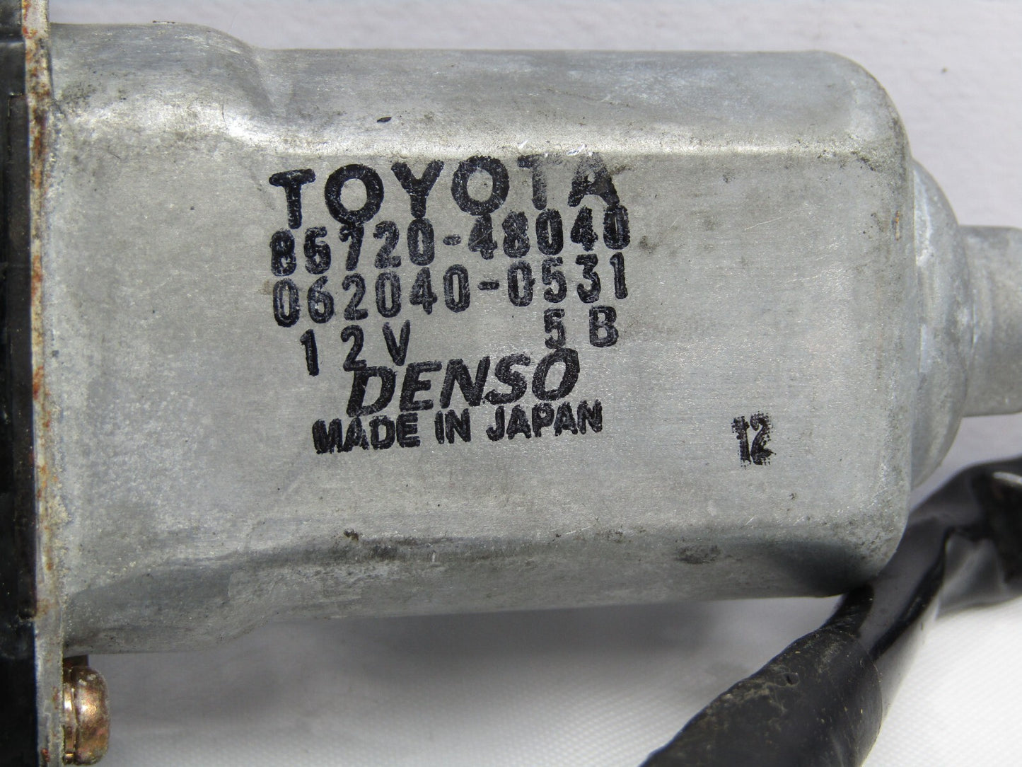 1999-2003 Lexus RX300 Rear Right RH Window Motor 85720-48040 OEM