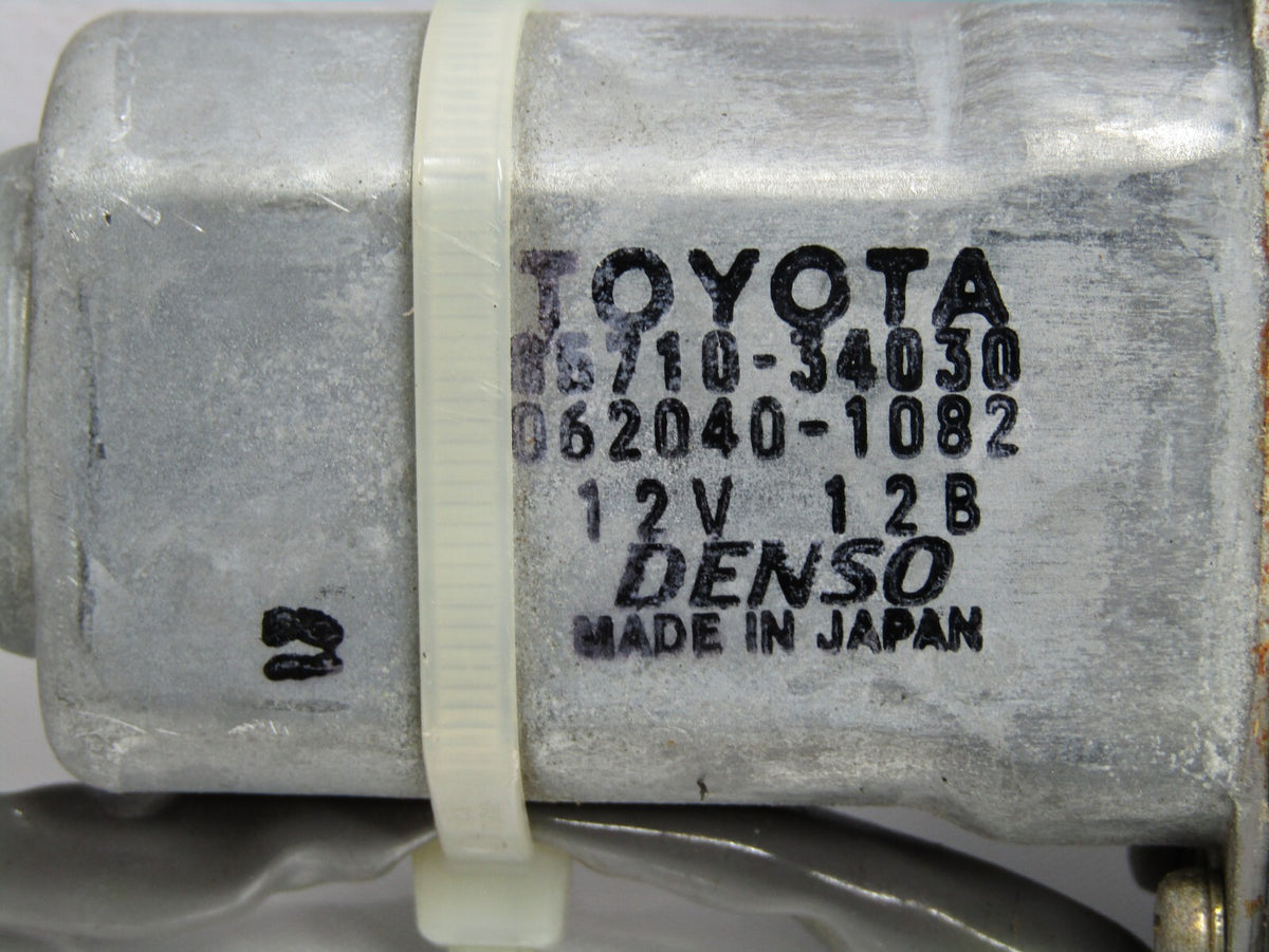 2001-2007 Toyota Sequoia Front Right Window Motor OEM 85710-34030