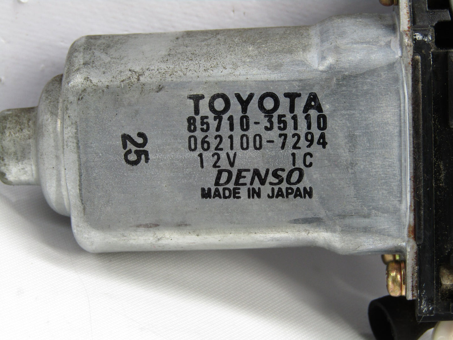 1996-2002 Toyota 4Runner Rear Right Window Motor OEM