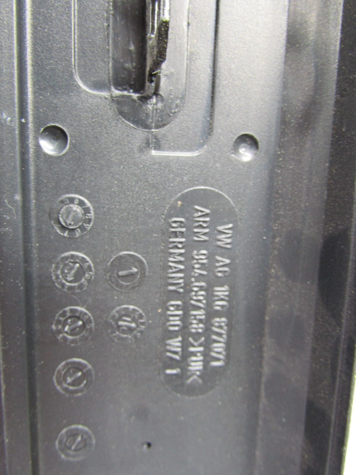 2006-2010 Volkswagen VW Rabbit Sunroof Factory OEM 1K6877071