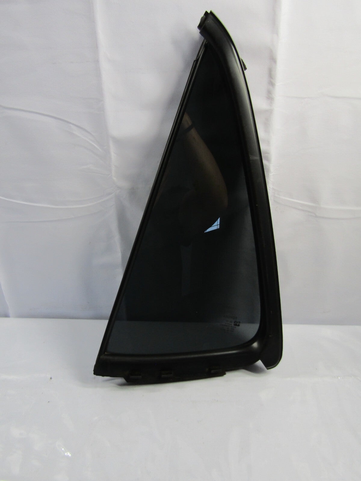 2001-2007 Toyota Sequoia Rear Right Side Vent Glass Quarter Window OEM