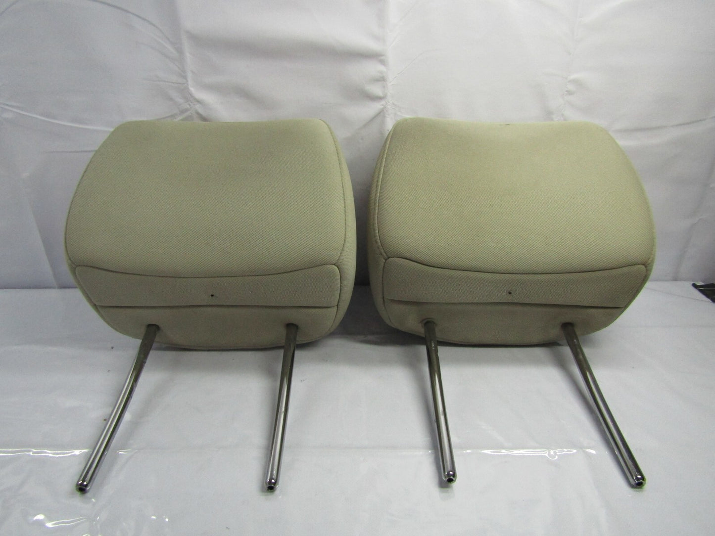 2005-2009 Subaru Legacy Front Head Rest Set Beige Cloth OEM