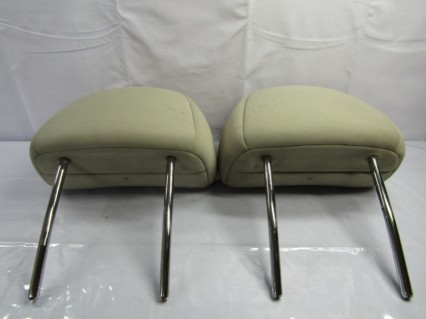 2005-2009 Subaru Legacy Front Head Rest Set Beige Cloth OEM