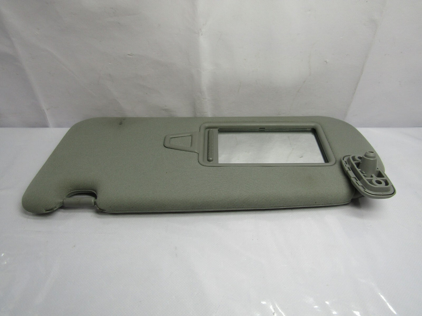 2010-2013 Kia Sorenta Left Side Sun Visor Shade Gray OEM