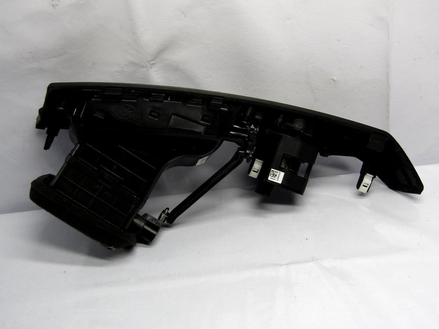 2007-2012 Hyundai Veracruz Right Dash AC Air Vent Panel Trim OEM
