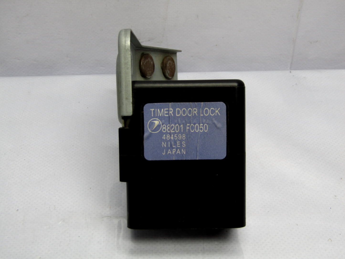 2002 Subaru Forester Timer Door Lock Anti-Theft ECU 88201FC050 OEM