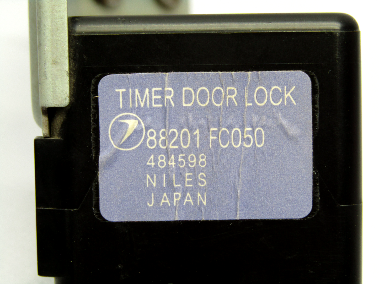 2002 Subaru Forester Timer Door Lock Anti-Theft ECU 88201FC050 OEM
