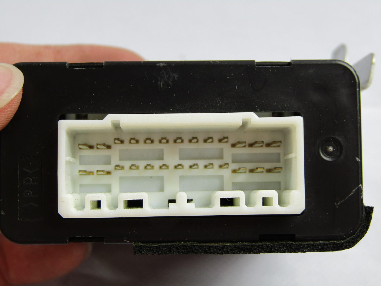 2000-2007 Subaru Impreza Outback Keyless Entry Module 88035FE190 OEM