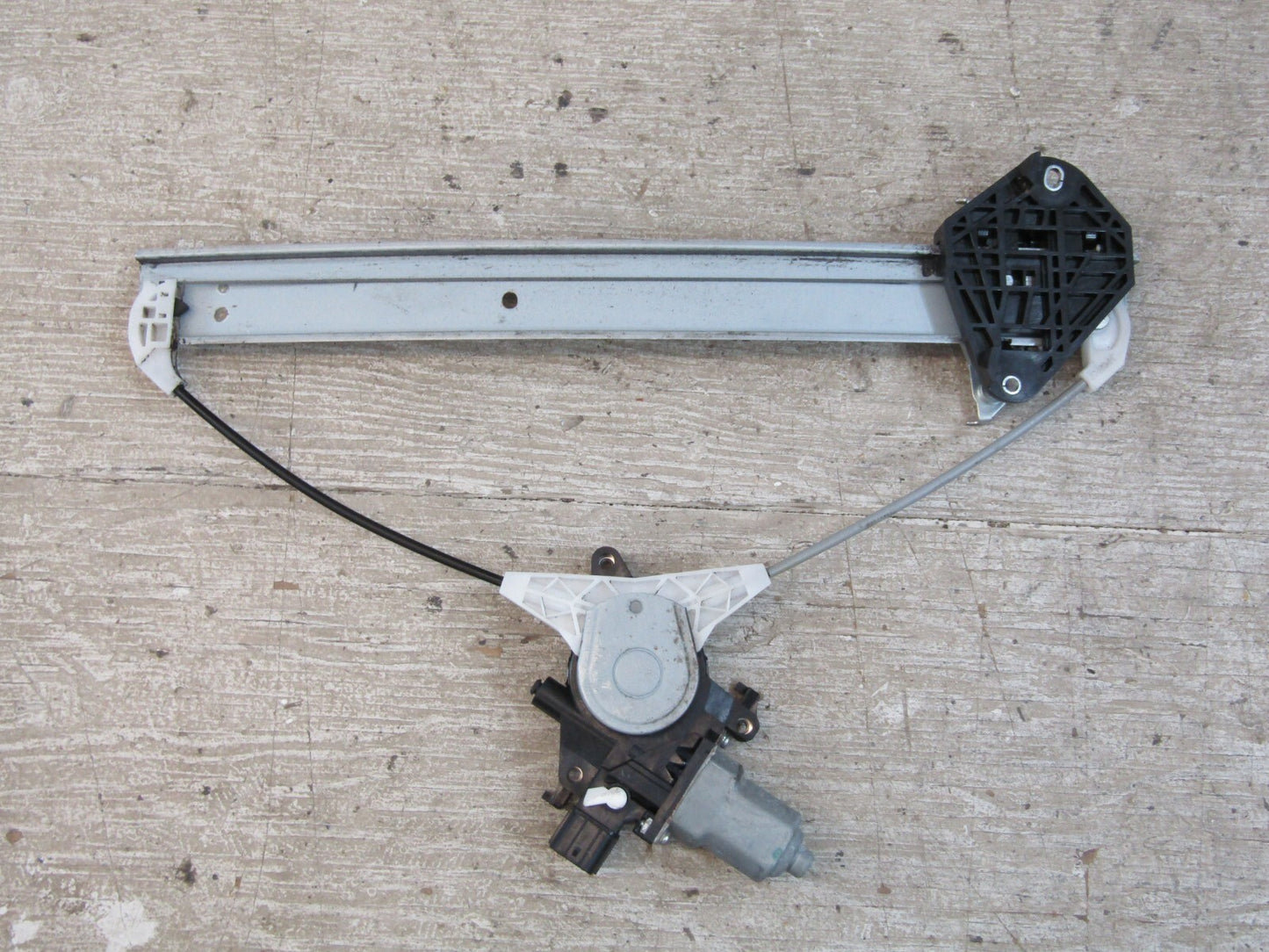 2009-2013 Subaru Forester Rear Right Sliding Window Motor Regulator OEM