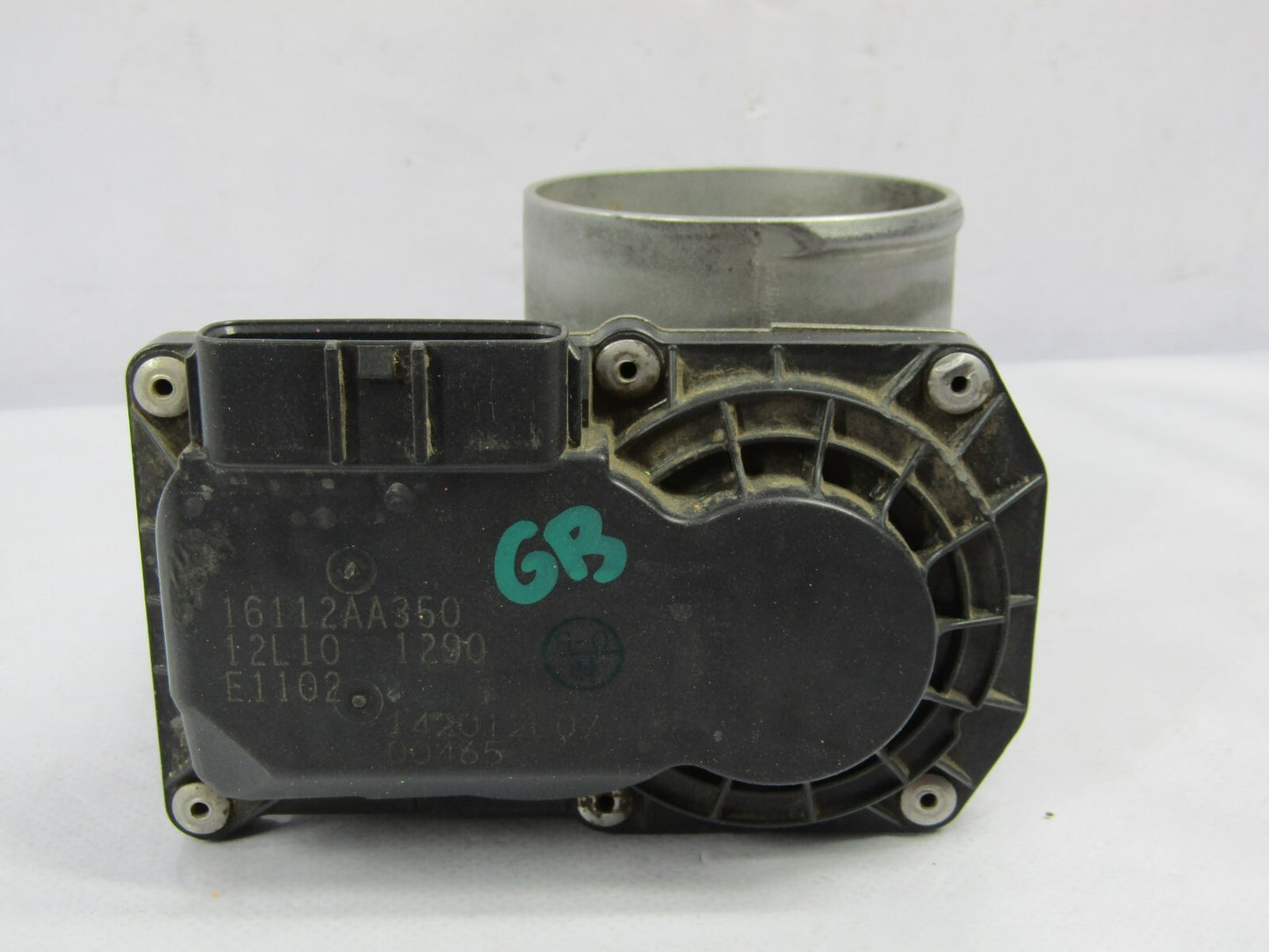 2010-2012 Subaru Outback Throttle Body Throttle Valve 16112AA350 OEM