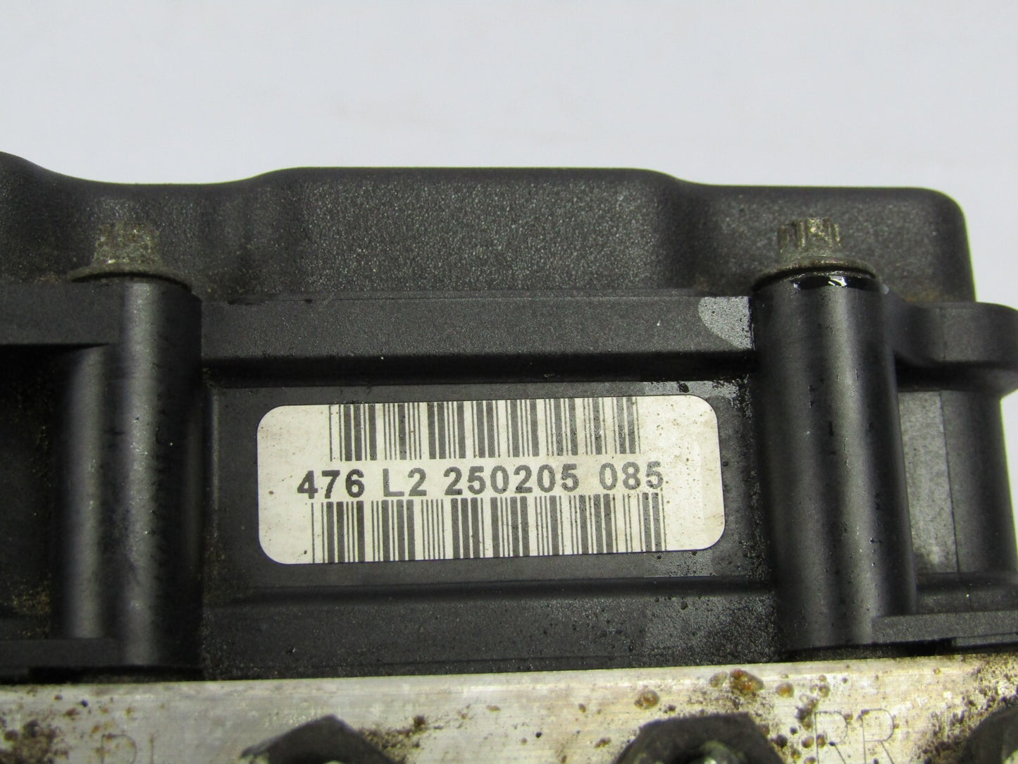 2005-2006 Subaru Outback Anti-Lock Braking System Pump ABS 27534AG02A OEM
