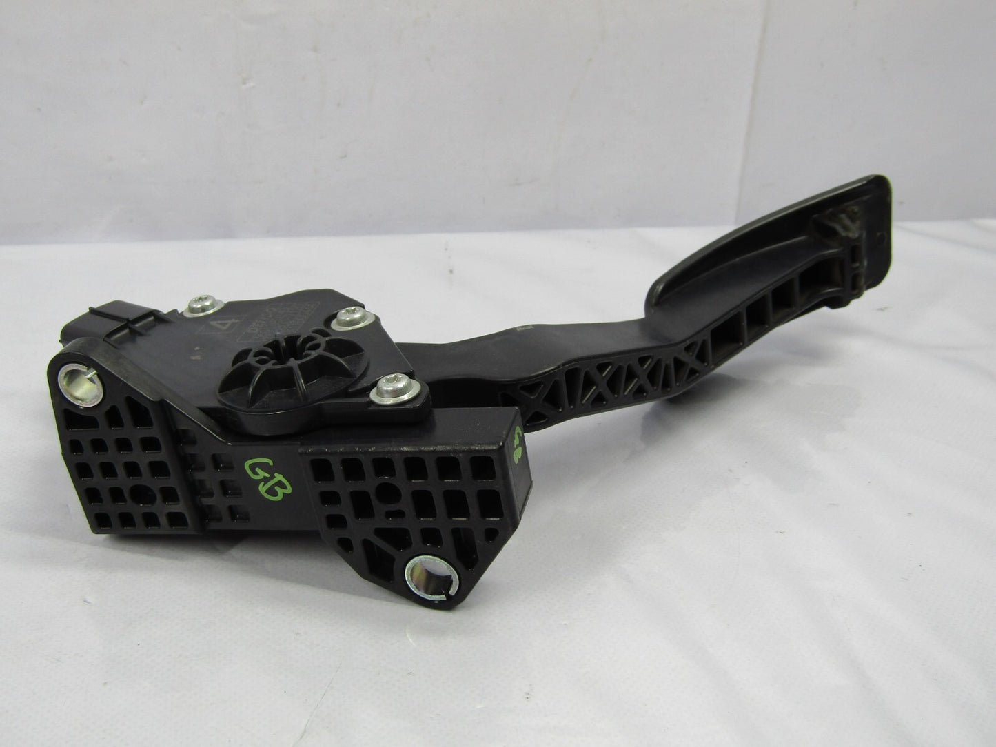2009-2011 Subaru Impreza Gas Accelerator Pedal 36010AG140 OEM