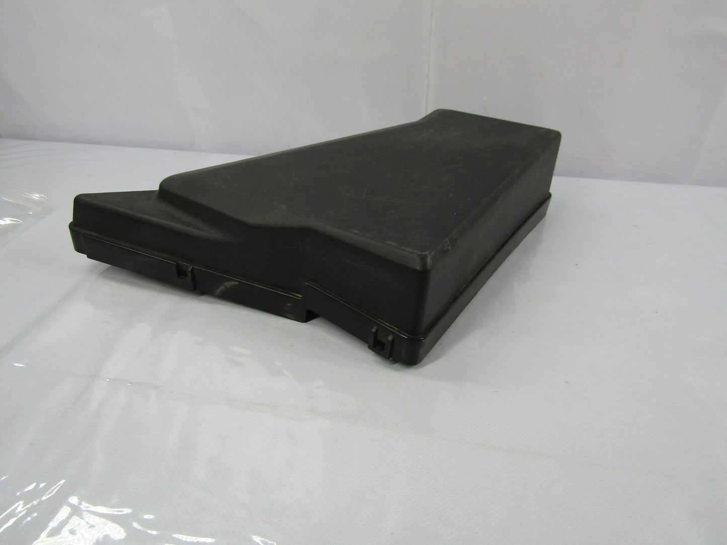 2010-2012 Subaru Outback Main Fuse Relay Box Engine Bay Cover OEM