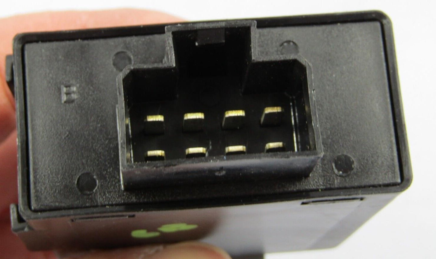 2000-2004 Subaru Legacy Outback Seat Belt Timer Control Module Unit 88013AE00A
