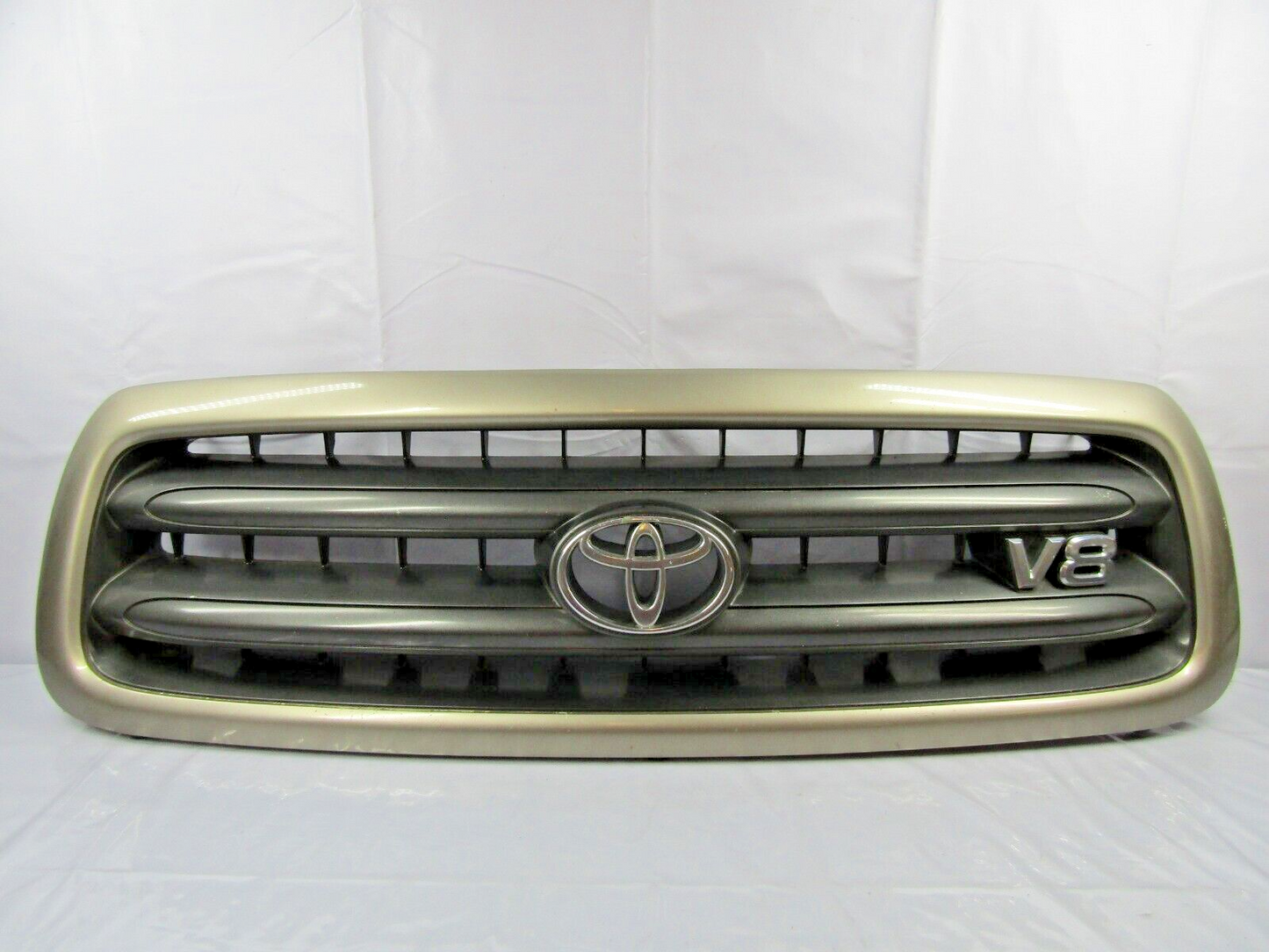 2001-2004 Toyota Sequoia Front Grill Grille Desert Sand Metallic 4Q2 OEM