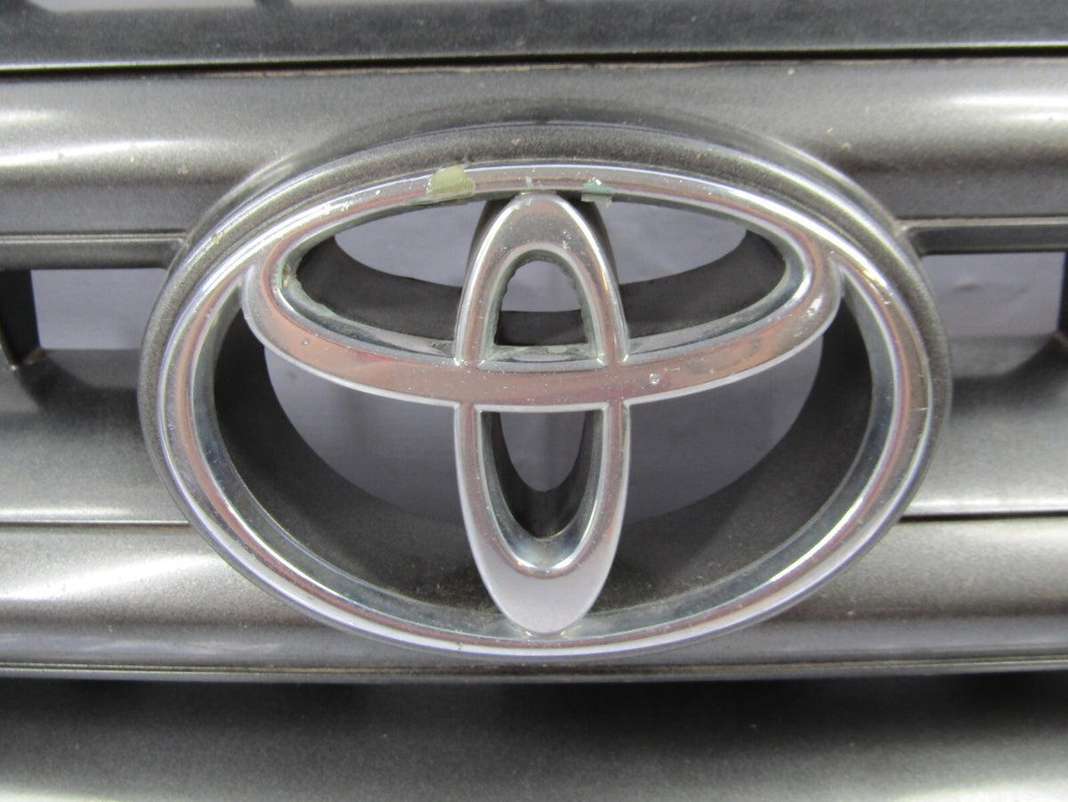 2001-2004 Toyota Sequoia Front Grill Grille Desert Sand Metallic OEM 53100-0C030