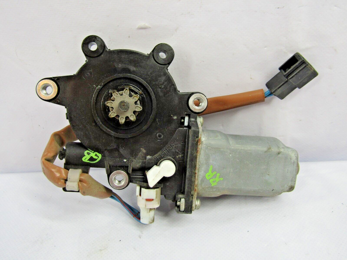 2002-2007 Subaru Impreza Sport Rear Right Door Window Motor OEM 61188FE022