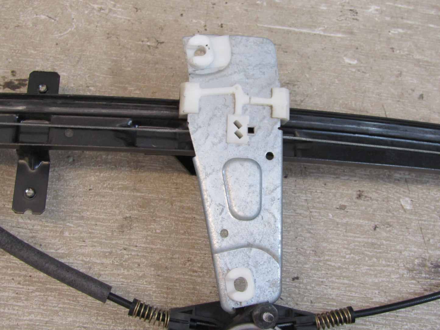 1999-2004 Jeep Grand Cherokee Front Left Window Regulator with Motor OEM
