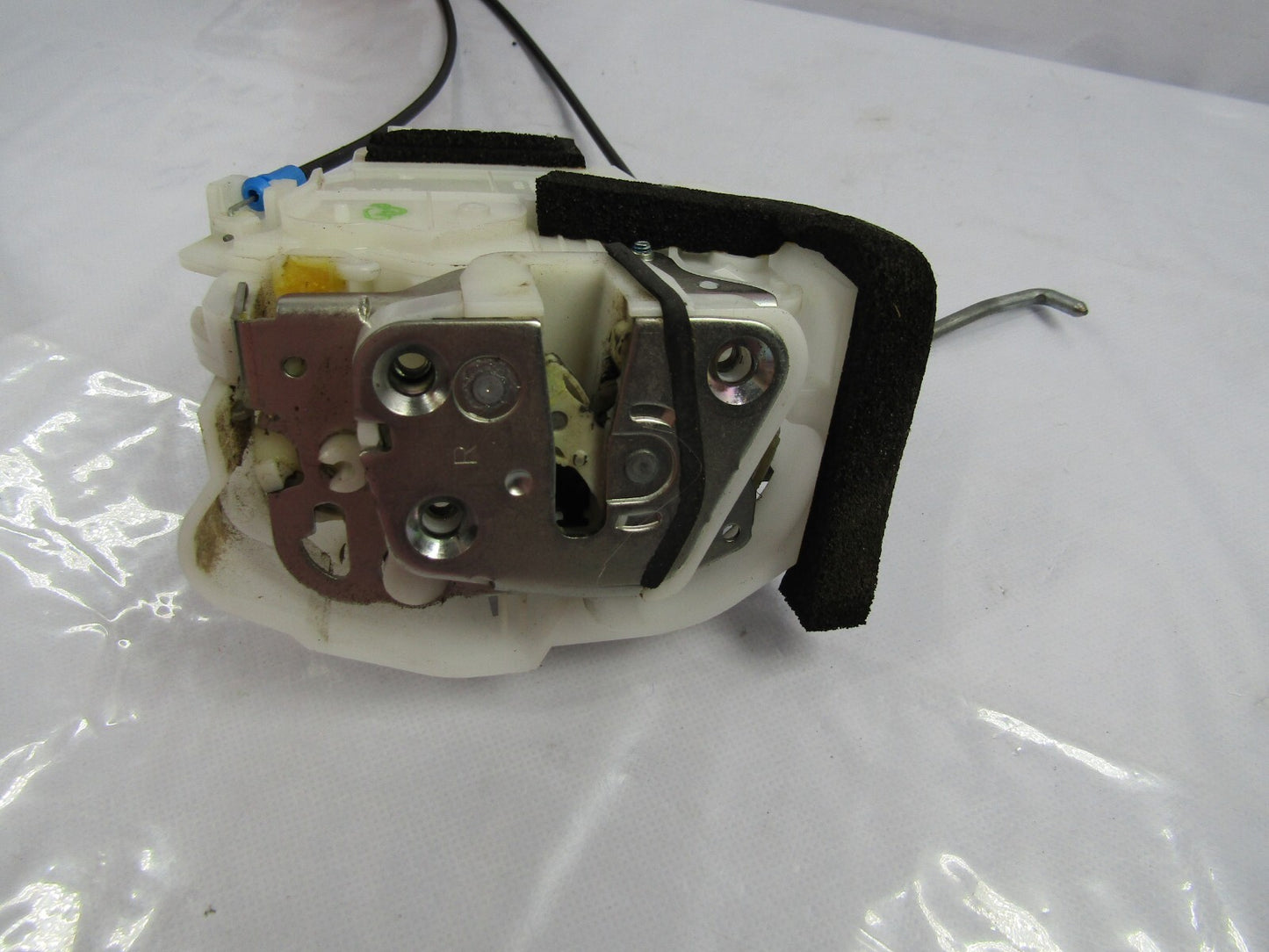 2010-2014 Subaru Outback Front Right Door Latch Lock OEM
