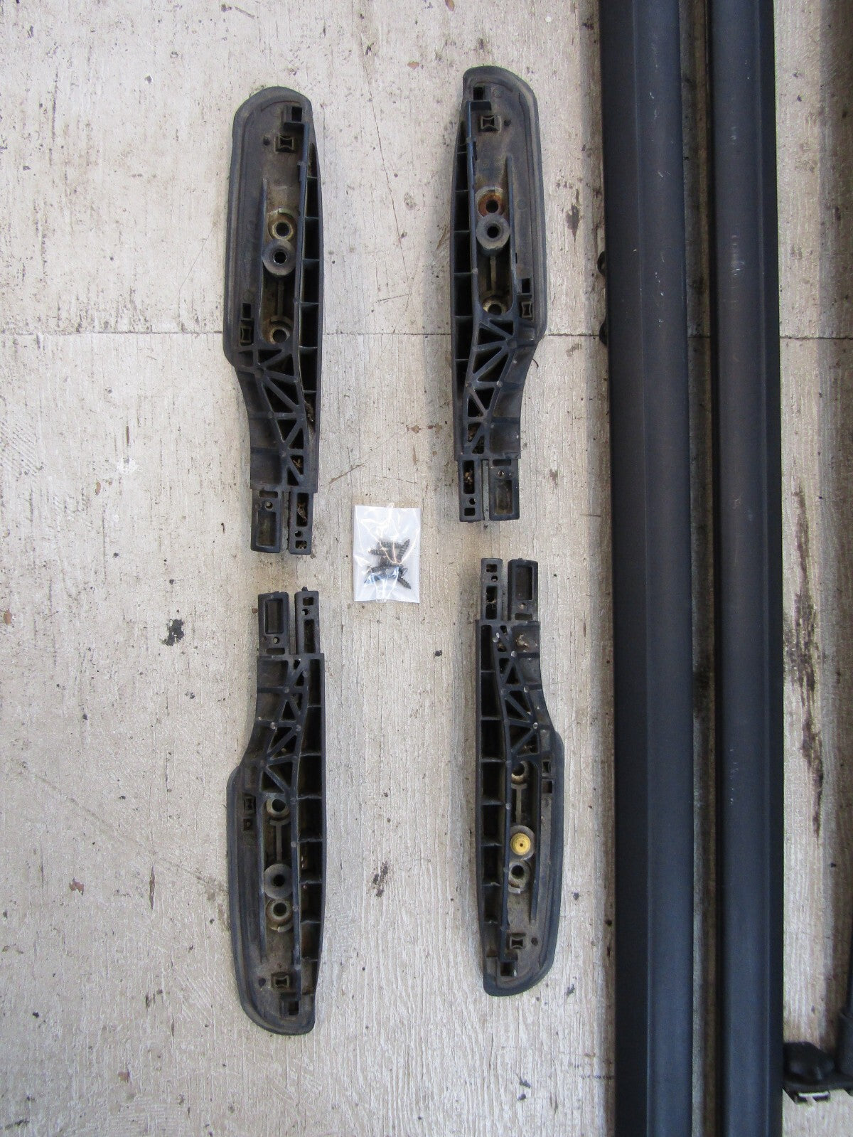 2001-2007 Toyota Sequoia Roof Rack Luggage Storage Side Bars Rails Complete Set