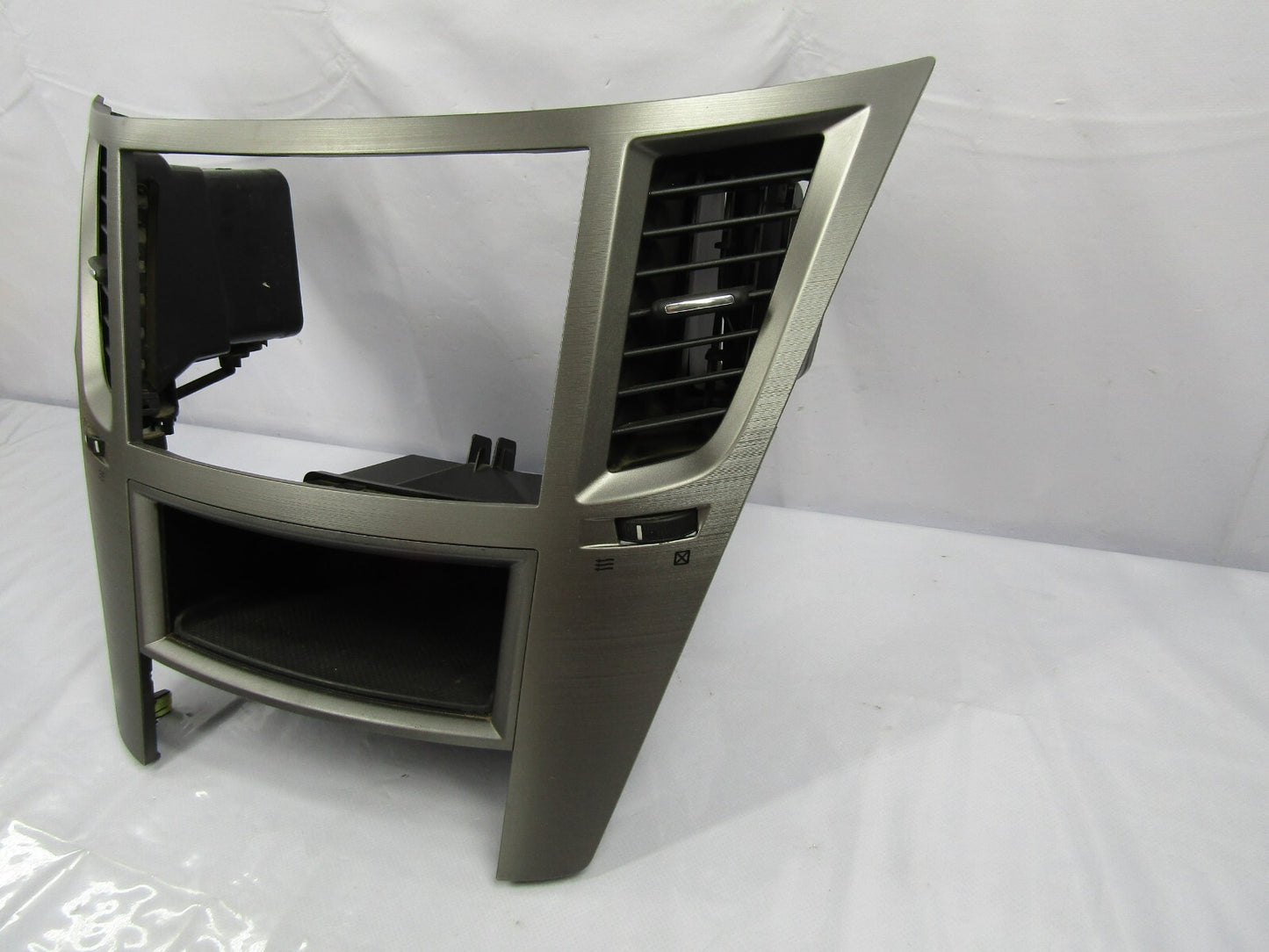 2010-2014 Subaru Outback Dash Center Air Vent Cubby Bezel Assembly OEM