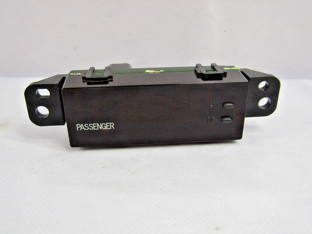 2001-2003 Toyota Sienna Clock Digital Front Dashboard Unit 83910AE020 OEM