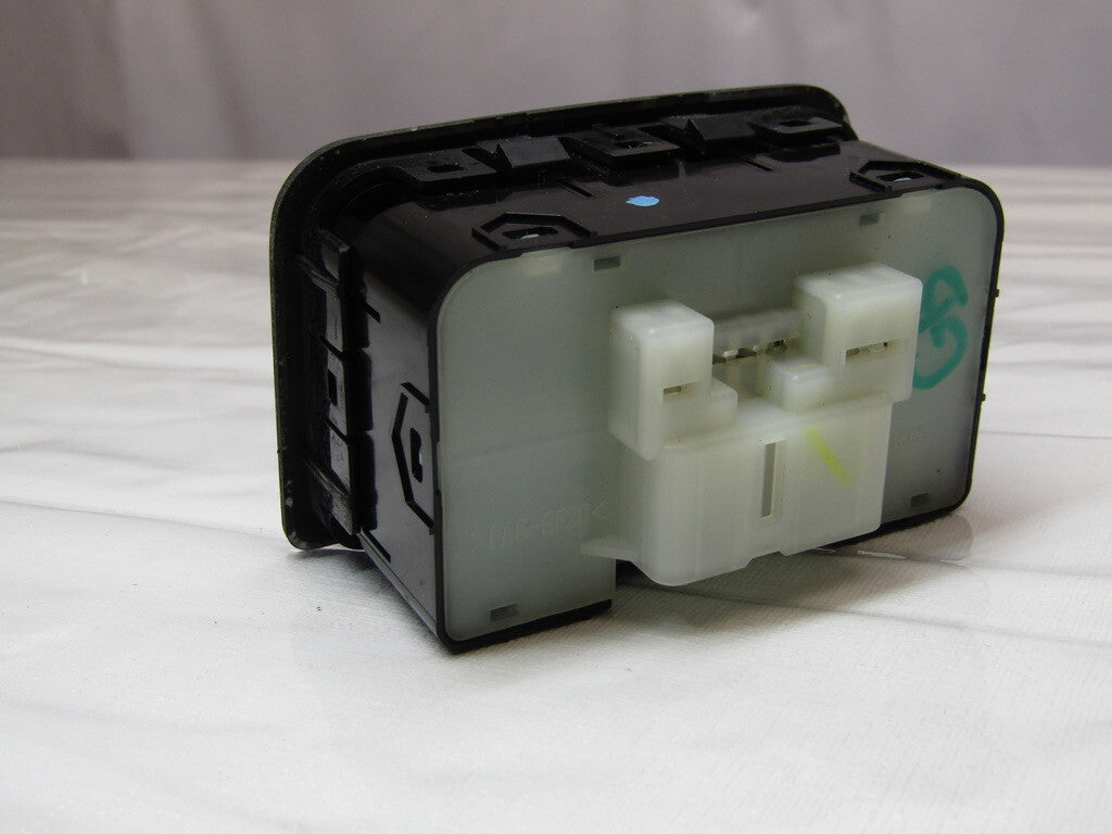 2005-2009 Subaru Legacy Outback Dual Seat Heater Warmer Dial Switch OEM